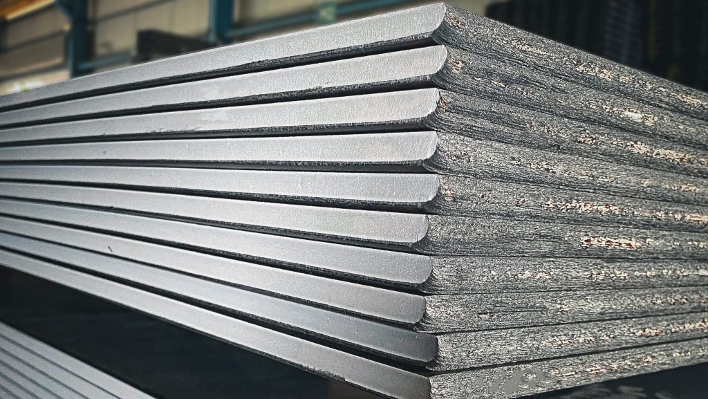 Group,Of,Construction,Steel,Products,Prepared,For,Delivery,To,Customers.